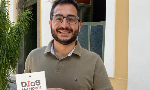 Barra-mansense Max Maia lança livro ‘Dias Melhores: Faça Acontecer’